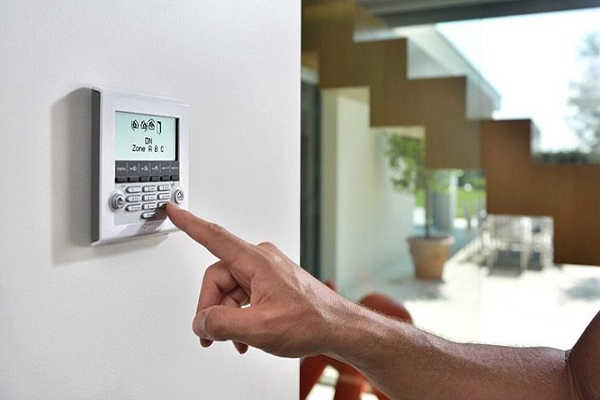 Tecnologias de segurança avançadas em prédios de luxo: garantindo proteção e tranquilidade!